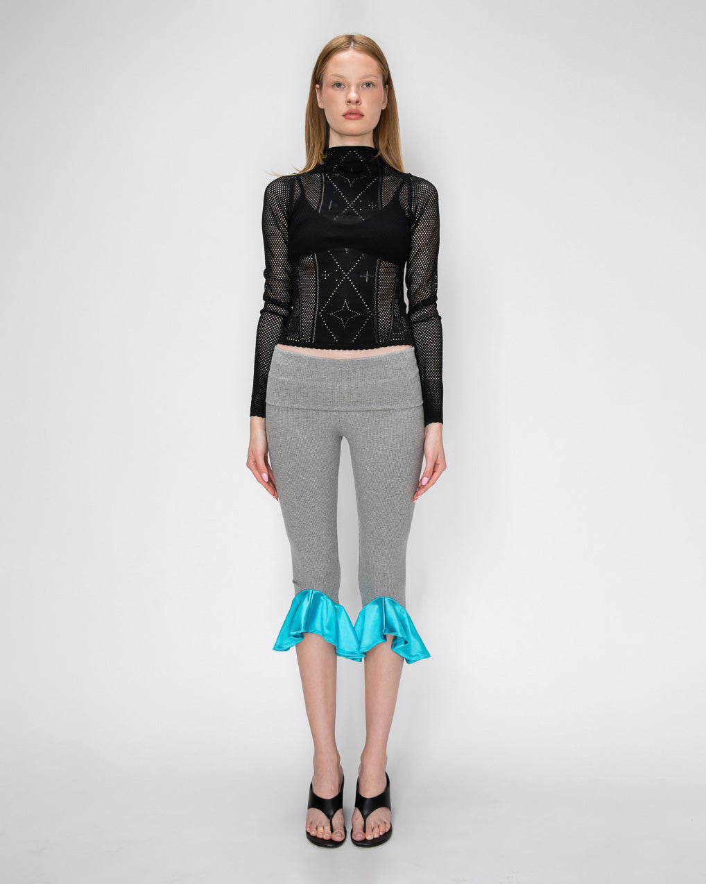 Petal Capri - Heather