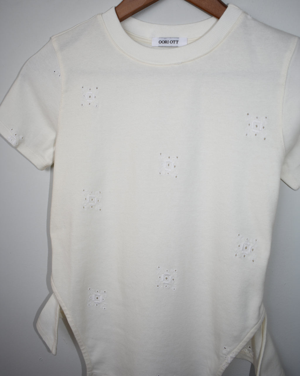 SLIT TEE