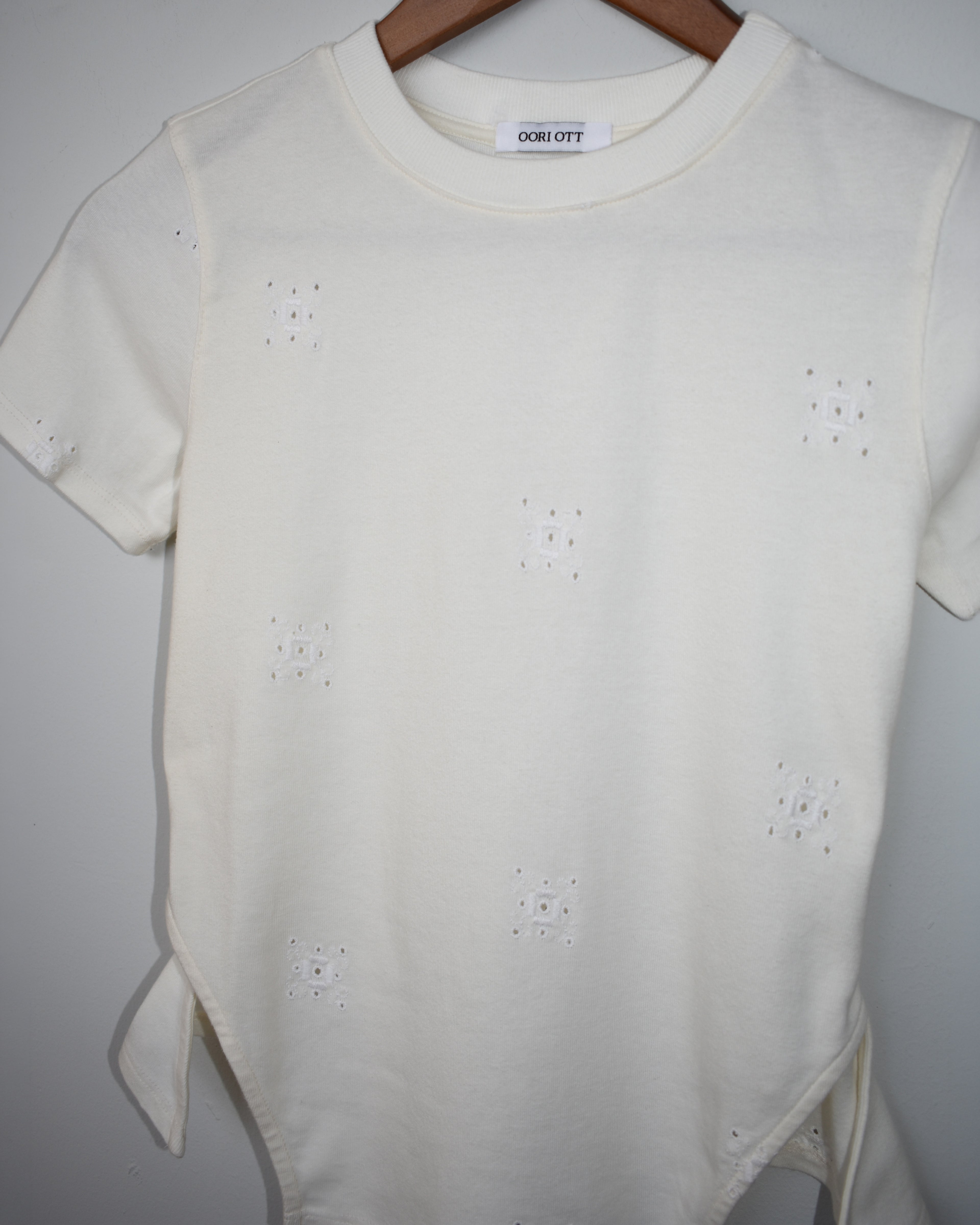 SLIT TEE