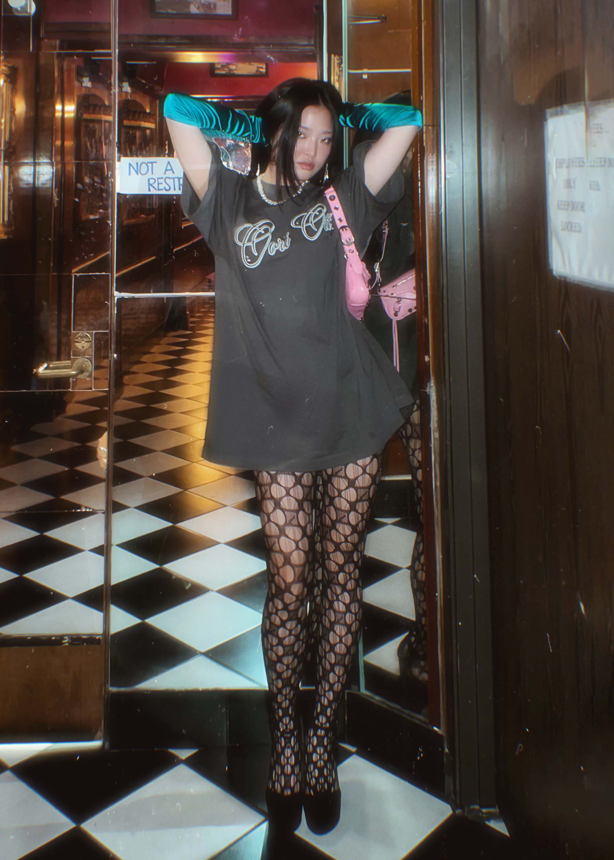 TWINKLE TEE